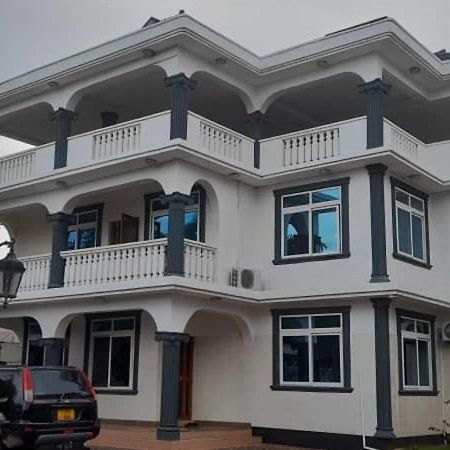 Luxury Beach Villa Inn Дар-ес-Салам Екстер'єр фото